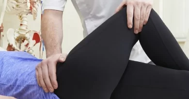 Cara mengetahui usus buntu dengan mengangkat kaki