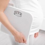Risiko Kelebihan Berat Badan saat Hamil