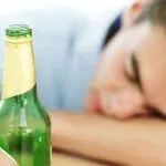 Bahaya Mengonsumsi Miras Oplosan bagi Kesehatan